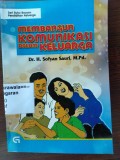 Membangun Komunikasi dalam Keluarga